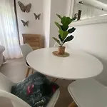 Itos Flats Apartamento