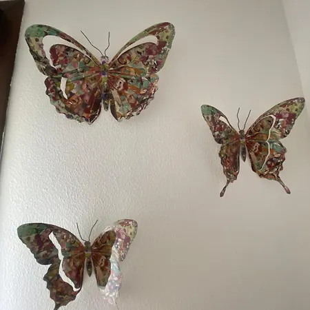 Itos Flats Инфьесто